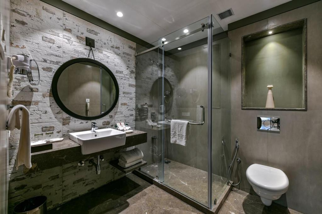 Sun-N-Sand Suites, Shirdi Zewnętrze zdjęcie